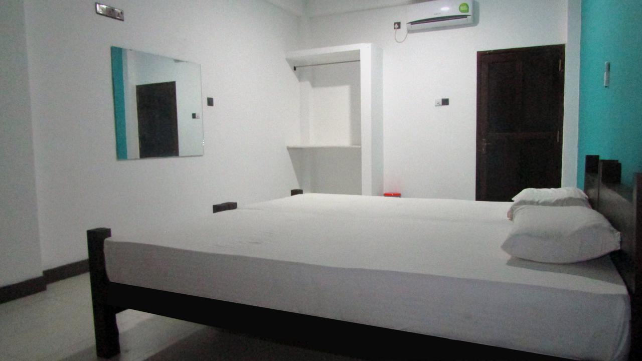 Soul Surfer - Weligama Hostel Eksteriør bilde