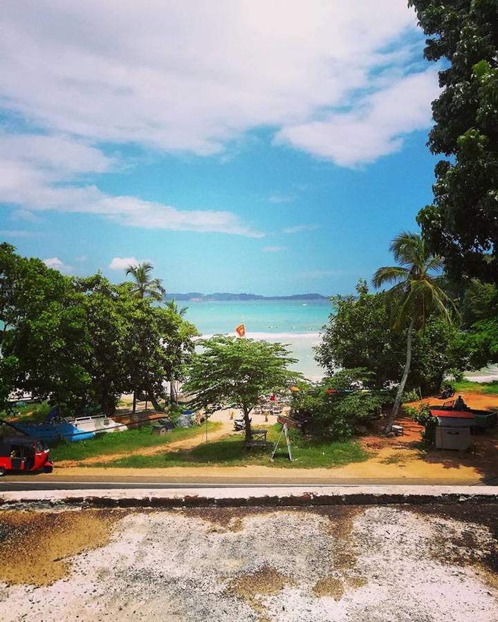 Soul Surfer - Weligama Hostel Eksteriør bilde