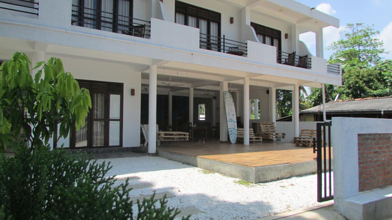 Soul Surfer - Weligama Hostel Eksteriør bilde